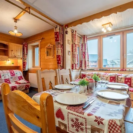 Serene Ski-in Out Mountain Escape Apartamento
